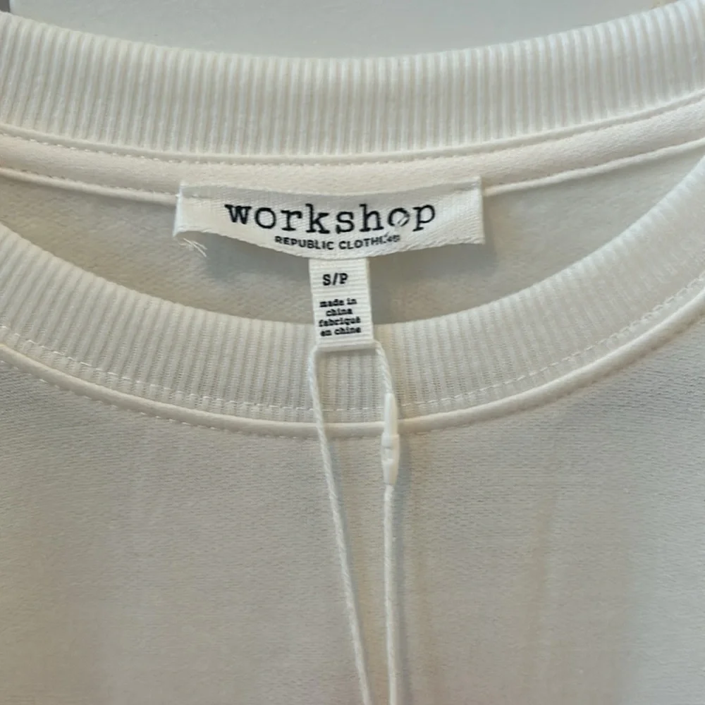 Mama sweatshirt! - Picture 2 of 8